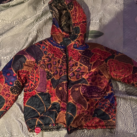 FARM Rio Multicolor Patterned Puffer Jacket - Picture 3 of 6